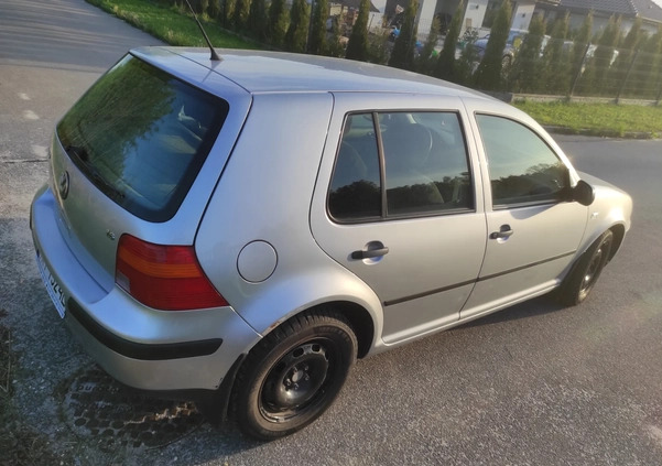 Volkswagen Golf cena 5500 przebieg: 132000, rok produkcji 2001 z Kobylin małe 137